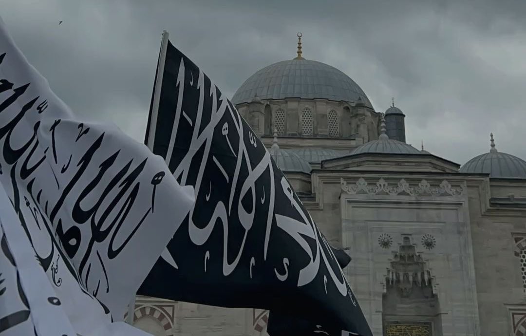 horozsekerri's tweet photo. Vallahi izzet ancak İslam’dadır. https://t.co/bXzeaMcpcp