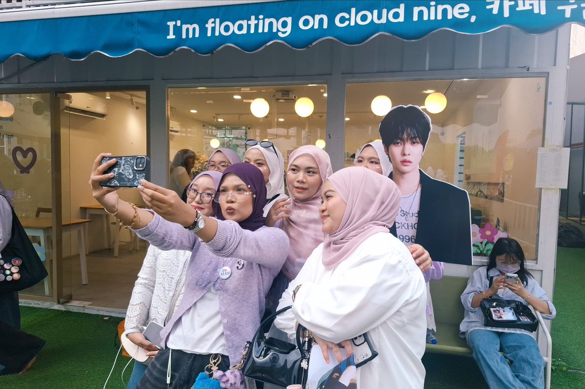 dayana ¨̮ ᪤ tweet media