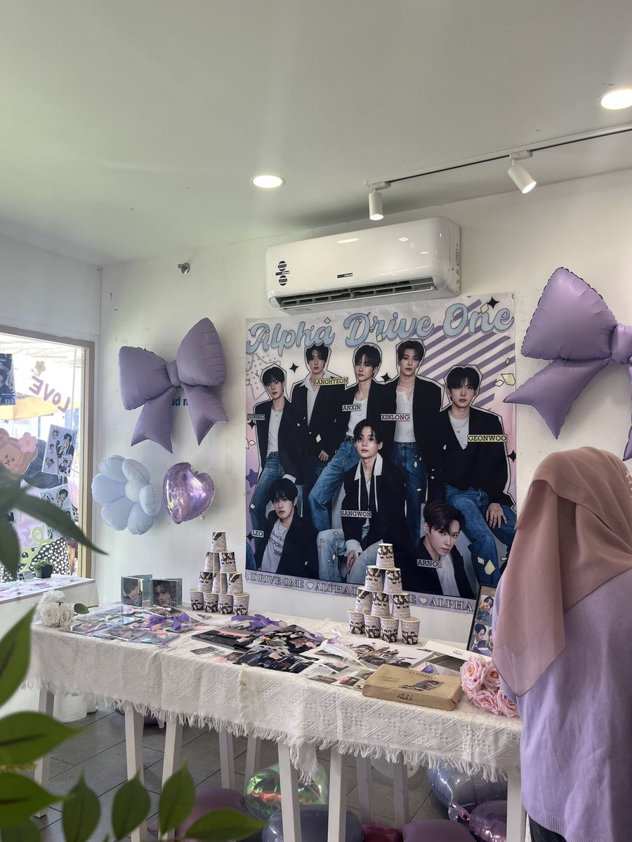 dayana ¨̮ ᪤ tweet media