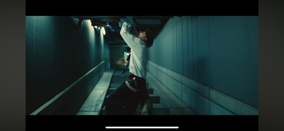 menchandayo_'s tweet photo. 今の大澤駿弥さん、拳・ラーメンと来て銃まで食ってるからすごい https://t.co/RPMCannzVz