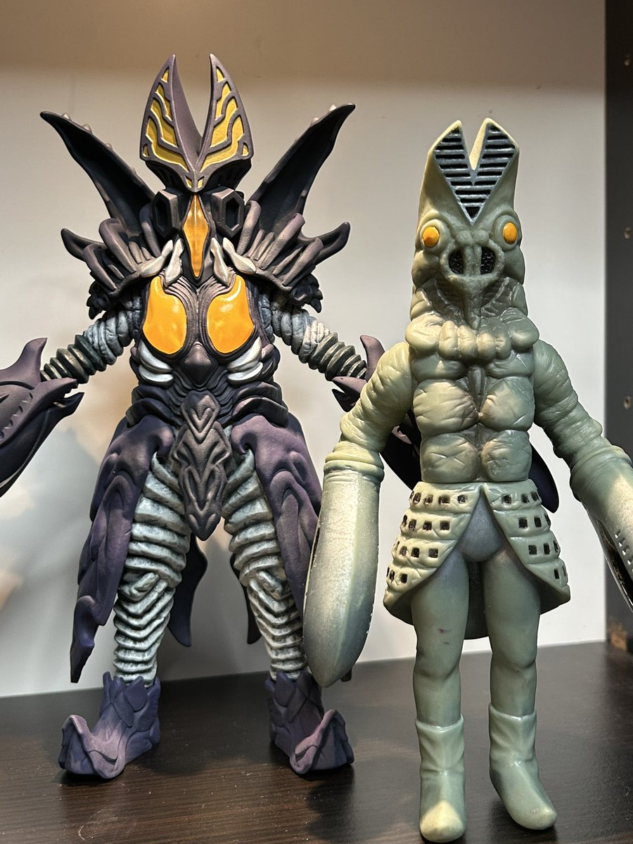 ゼットンバルタン、やはりラスボスたるボリュームが純粋に立体物として