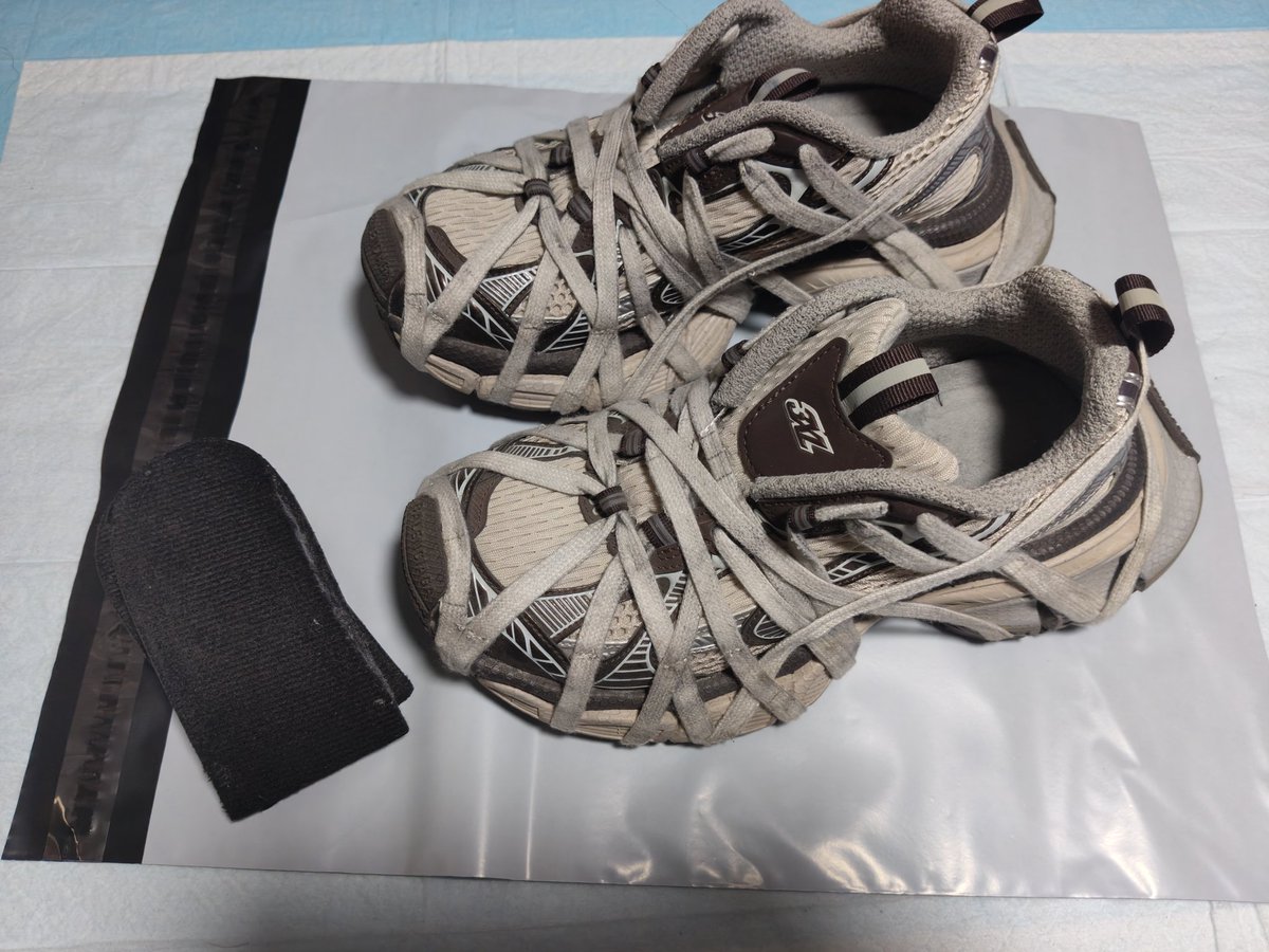 下单送了，下完单没发货的想要的也可以，和我讲一下，先到先得...傍边的是增高垫