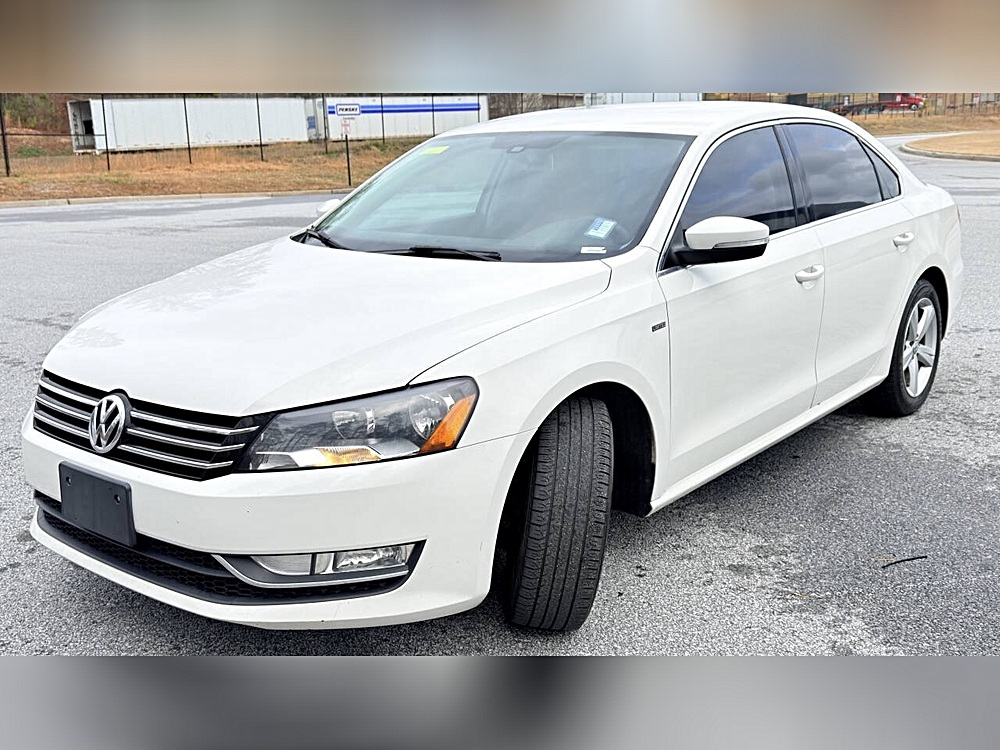 2015 Volkswagen Passat $5,999