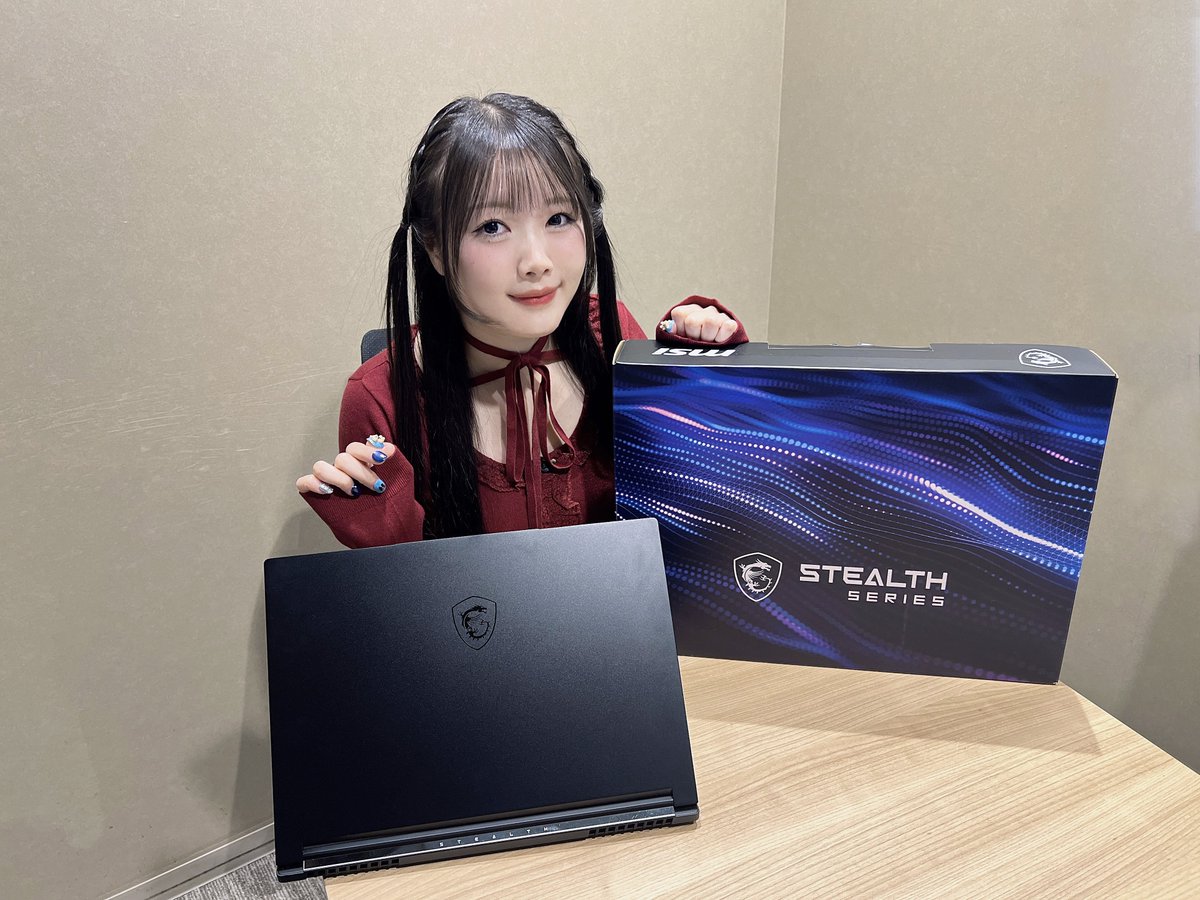 takahashimari15's tweet photo. ✧･*﹏﹏﹏﹏﹏﹏﹏✧･*

💻🩶
本日2月1日からMSI様( @msi_jp )の
ノートPC公式アンバサダーとして活動することになりました！

お仕事もゲームも配信もMSIノートPCと一緒にたくさん頑張っていくので、楽しんでくれたら嬉しいです( ᵒ̴̶̷̤◦ᵒ̴̶̷̤ )

プレゼントキャンペーンも準備中…💭✩ https://t.co/U8Dep8nt6G