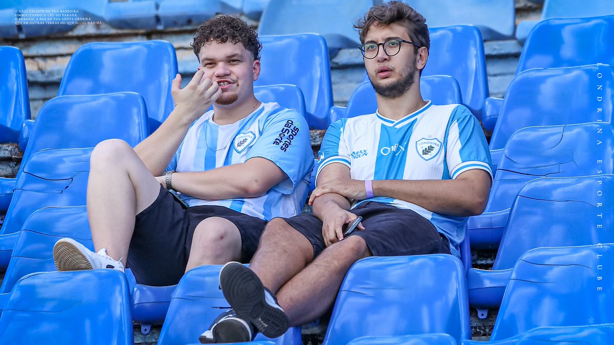 🦈🩵 Dia de Tubarão em campo pelo Paranaense!

📸 Márcia Busuttil/ Londrina EC.

#VamosPraCimaTubarão #LondrinaEC #LEC #SJOxLEC #Paranaense2026