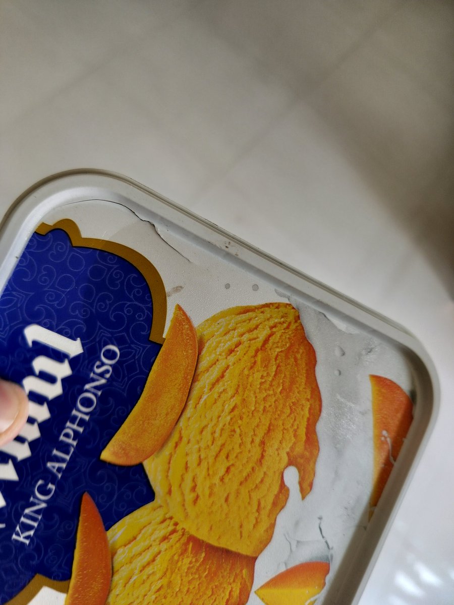 rushijogle's tweet photo. @bigbasket_com Very disappointing experience today. Received Amul ice cream in a broken container (Order TBN-1894733264-20260201). Trying to request a refund but the app keeps showing an image upload error, so I can’t raise a return request. Please resolve this urgently. https://t.co/nBklA7FBvg