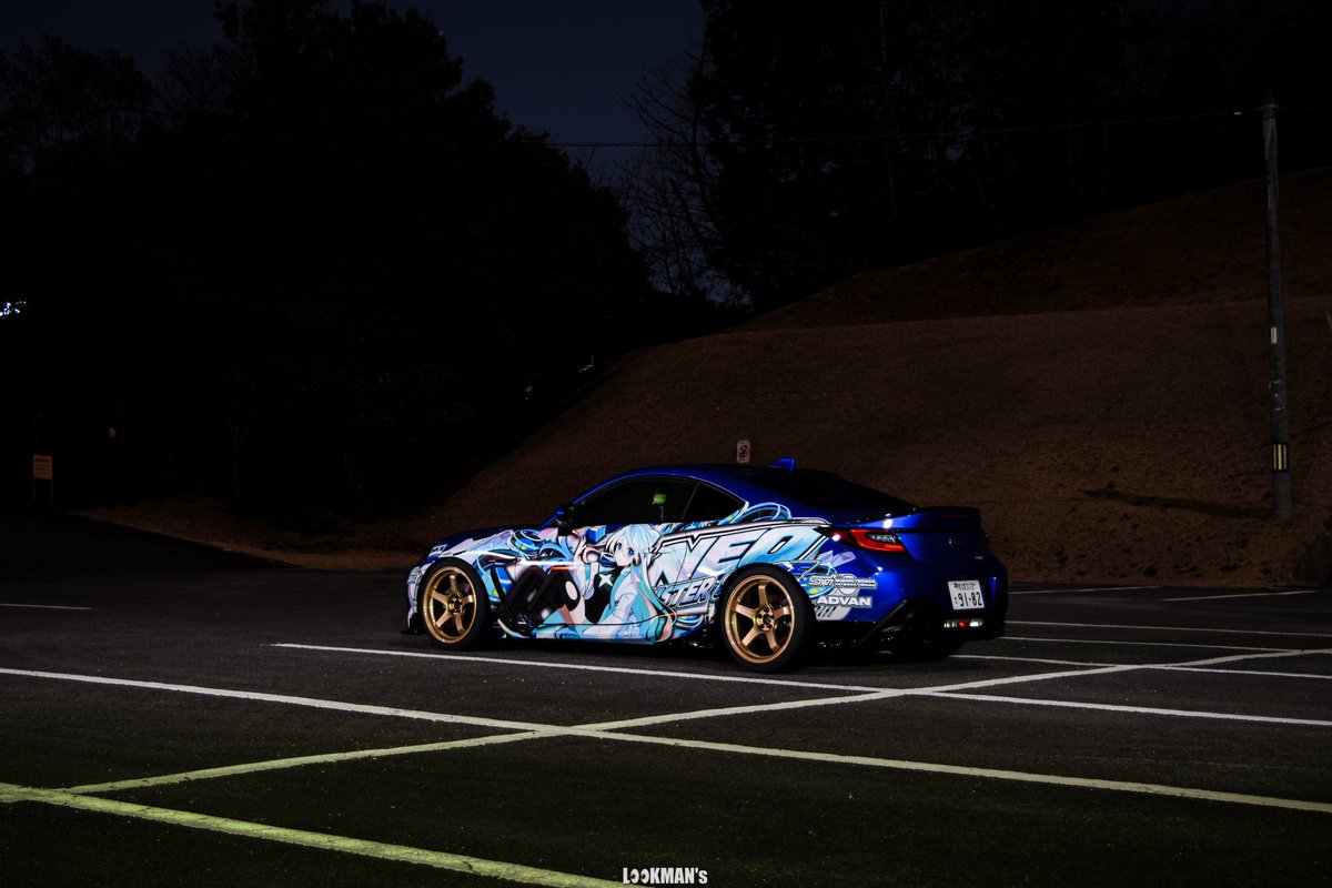 unicorrn016's tweet image. 【ご報告】

 　　共鳴する夢＜ねがい＞は、
　　　　世界を変える力になる…
　　　　　　さあ、一緒に行こう！

モンスターストライクより「ネオ」貼らせてもらいました！
初痛車なので界隈の方よろしくお願い致します🙏
#モンスト #ネオ  #痛車

お世話になった人たちはツリーへ