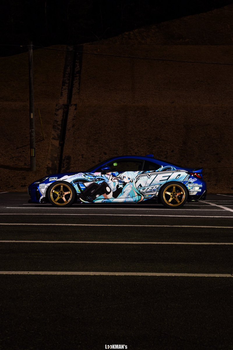 unicorrn016's tweet image. 【ご報告】

 　　共鳴する夢＜ねがい＞は、
　　　　世界を変える力になる…
　　　　　　さあ、一緒に行こう！

モンスターストライクより「ネオ」貼らせてもらいました！
初痛車なので界隈の方よろしくお願い致します🙏
#モンスト #ネオ  #痛車

お世話になった人たちはツリーへ