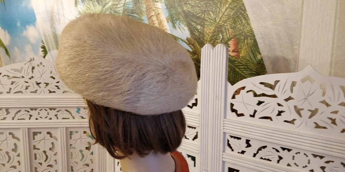 #Vintage #Coypu #Fur #Hat. #Real Fur. #Winter #Nutria Fur Hat. #Genuine Fur Hat. #Animal Fur Hat. Beige #Real Fur Hat. Fur #Accessories. #FashionAccessories #vintagefashion etsy.me/2LhnkI1