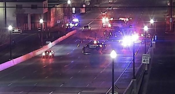 SLCScanner's tweet image. #SaltLakeCity #Rollover 600 S 500 W. 
#Police and #EMS on scene of a vehicle rollover. Details advise there were a couple occupants but were able to self extricate before #EMS arrived. Injuries were minor.