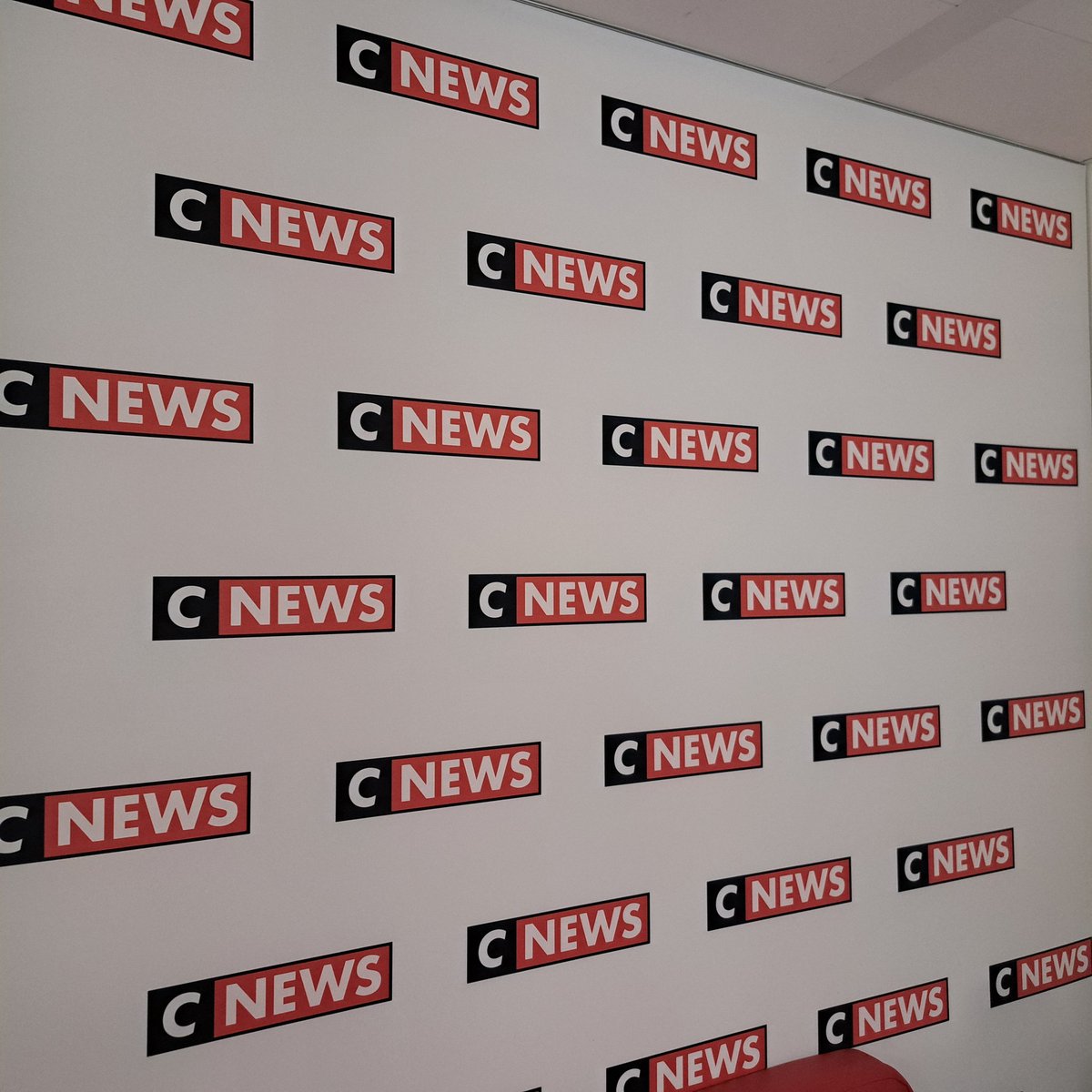 Yves CARRA tweet media