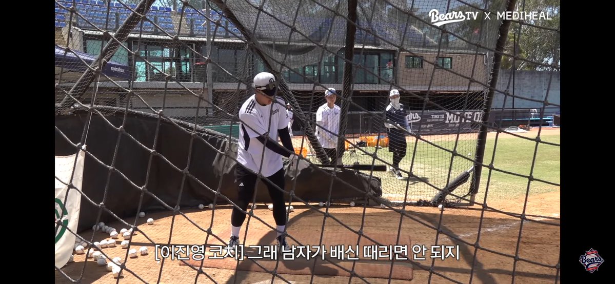 남자가 배신 때리면 안 되지

이거 작년 재작년 프차 두명 죽은 두산베어스 저격인가요