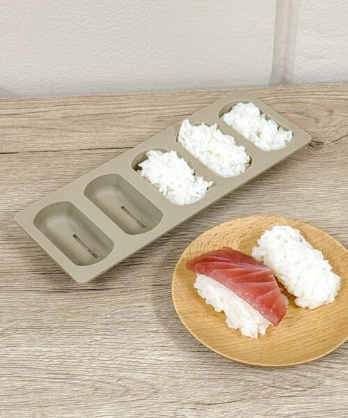 3COINS『お寿司』アイテム！しゃりメーカー、巻き寿司メーカーなどが