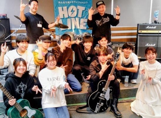 nakaji_aoi's tweet image. HOT LINEありがとうございました！はじめましてでしたがみなさん眩しくてとてもエネルギーもらいました✨いつも成長を見てくださってありがとうございます、という場にもなりまして、福島にきていろんな人に活動を支えてもらって応援してもらって今があることを感じていました🌷感謝いっぱいです🌱✨