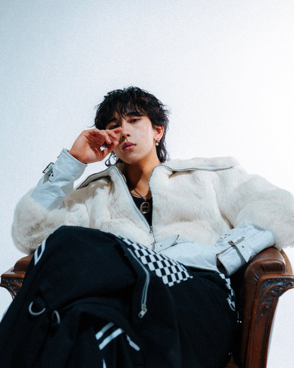ax11_aki's tweet photo. Ax11 - New Artist Visuals

IG : ax11_aki
https://t.co/WO4MYdt2hM

TikTok : ax11_aki
https://t.co/gstaS1IZF9

#ax11 #tokyo #music https://t.co/XWIyJ3vpyV