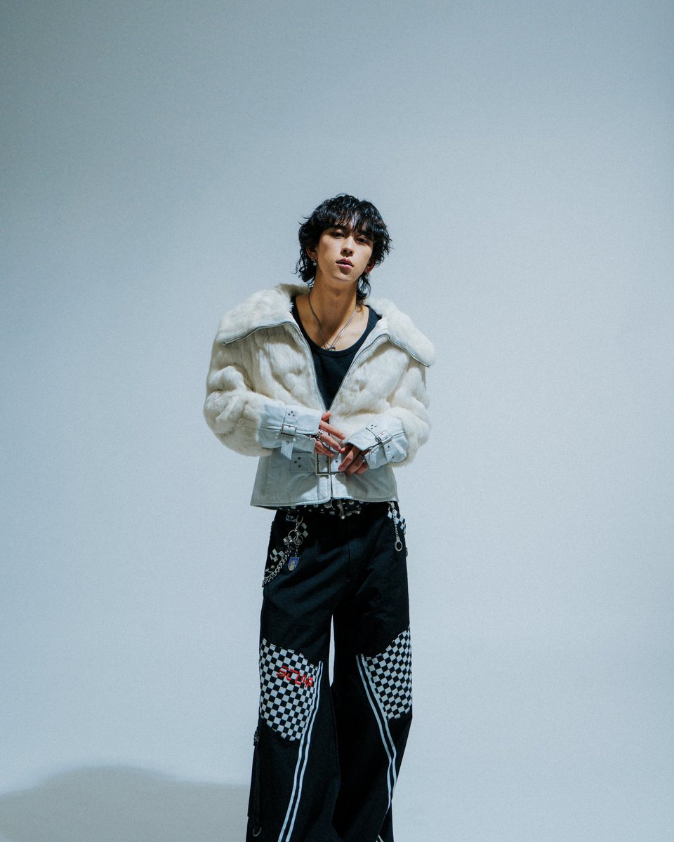 ax11_aki's tweet photo. Ax11 - New Artist Visuals

IG : ax11_aki
https://t.co/WO4MYdt2hM

TikTok : ax11_aki
https://t.co/gstaS1IZF9

#ax11 #tokyo #music https://t.co/XWIyJ3vpyV