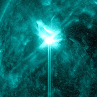 SpaceWeatherLive tweet media