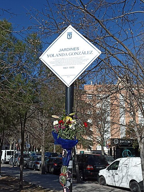 Hace 46 años Yolanda González fue asesinada por fascistas con la colaboración de las cloacas policiales.
La ejecutaron por militar en la izquierda política y estudiantil y luchar por la igualdad.
Ella descansa en paz y no la olvidamos.
Los que la mataron, vuelven.
Les esperamos