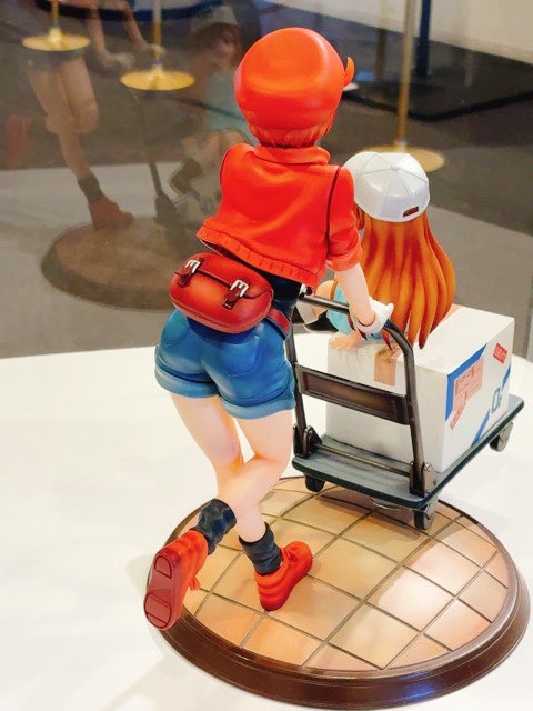 12siraisi23's tweet photo. 例のフィギュアも見ました。すごくいい出来で、後ろ姿もꉂ🤭💕 https://t.co/zl23axhH7G