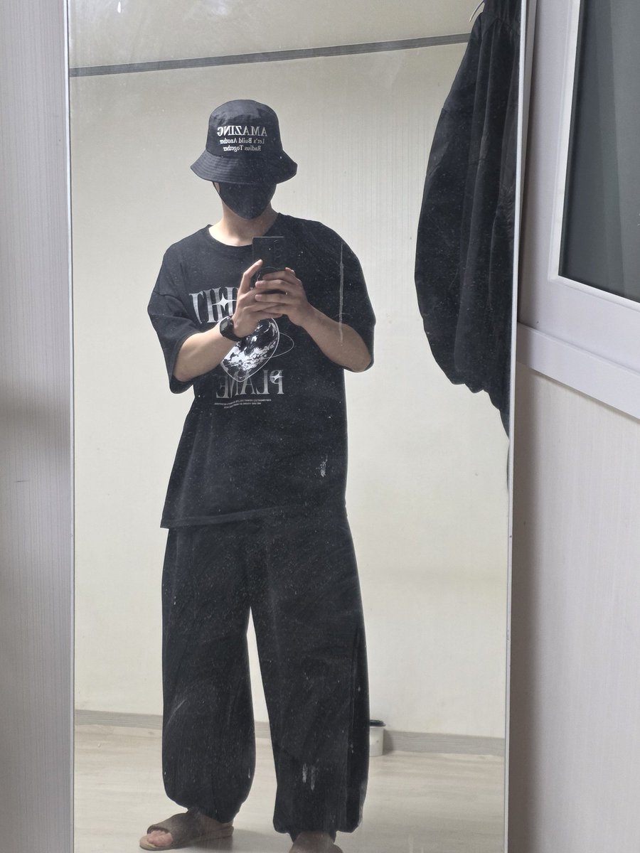 하 혼자 개잘노네