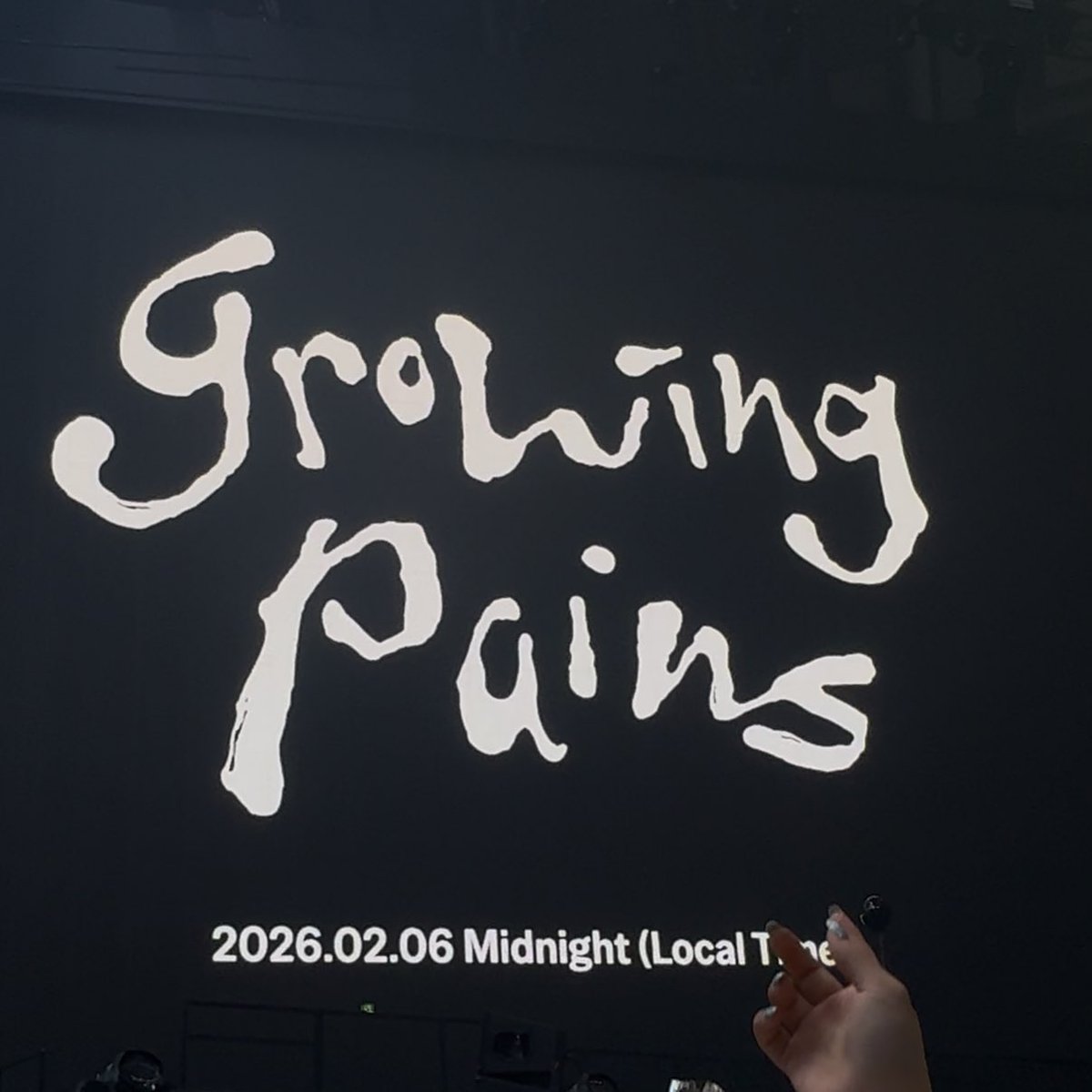 effortuneclover's tweet photo. 2026.02.06 growing pains https://t.co/k4F87oPokr