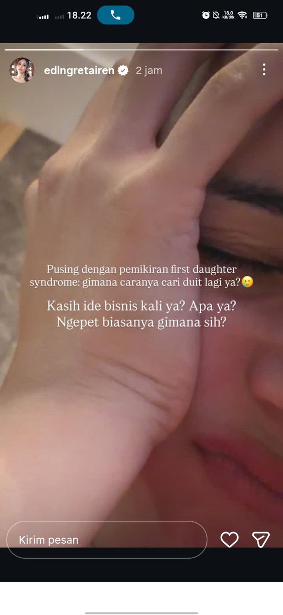 valerieshnty's tweet photo. heheheh baru selesai call sama mamah dan ada percakapan yang mengarah ke arah ekonomi. lgsng merasa relate dengan story kak iren☺️ https://t.co/kAEksAWurm