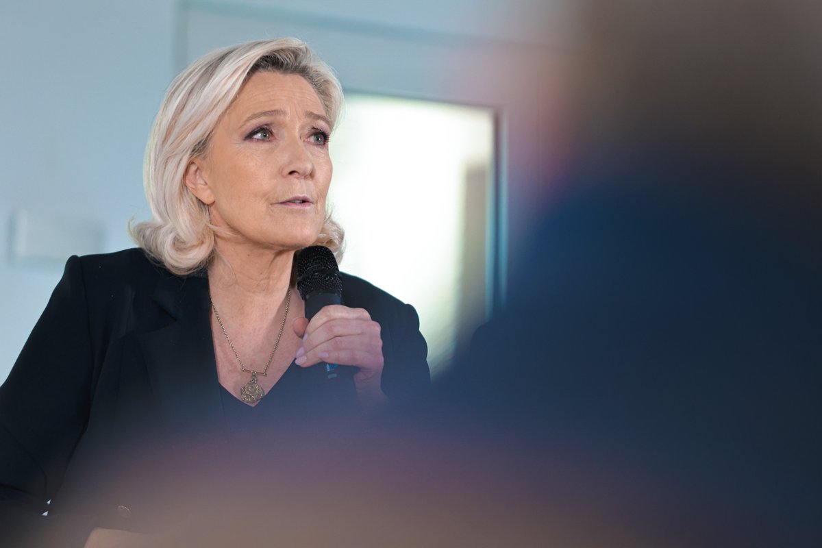 Je suis pour la suppression des ARS. Elles ont fait la démonstration de leur incapacité à organiser l'ensemble de la profession.

Certaines de leurs compétences doivent repasser sous la responsabilité des préfectures, en lien direct avec les médecins.