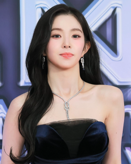 AboutMusicYT's tweet photo. Irene of Red Velvet confirms she is currently preparing for her solo album. https://t.co/TToqLenYDy