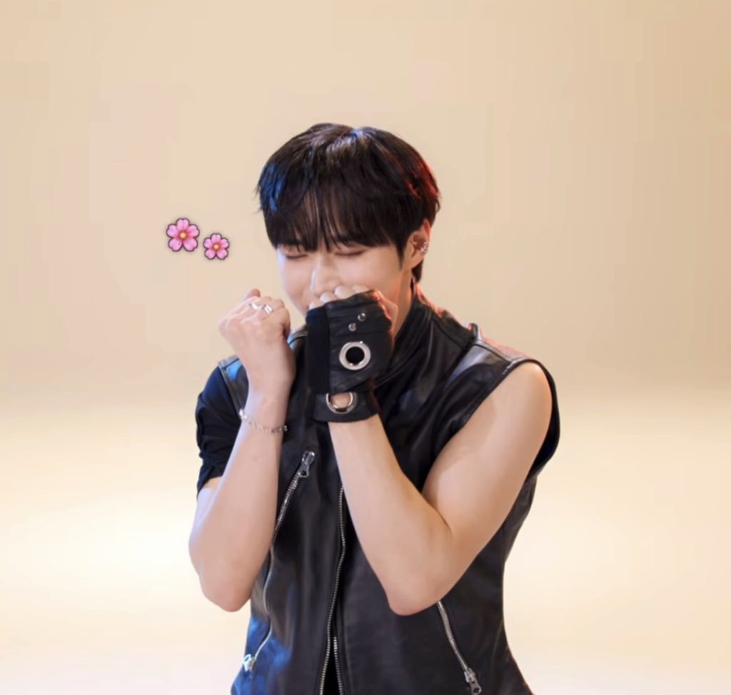 원츄🐣 tweet media