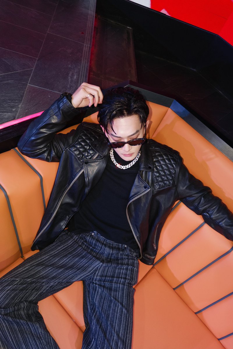gao_guei's tweet photo. 熟悉的最���味🕶️
@_GentleMonster_ https://t.co/aw9wx1oqml