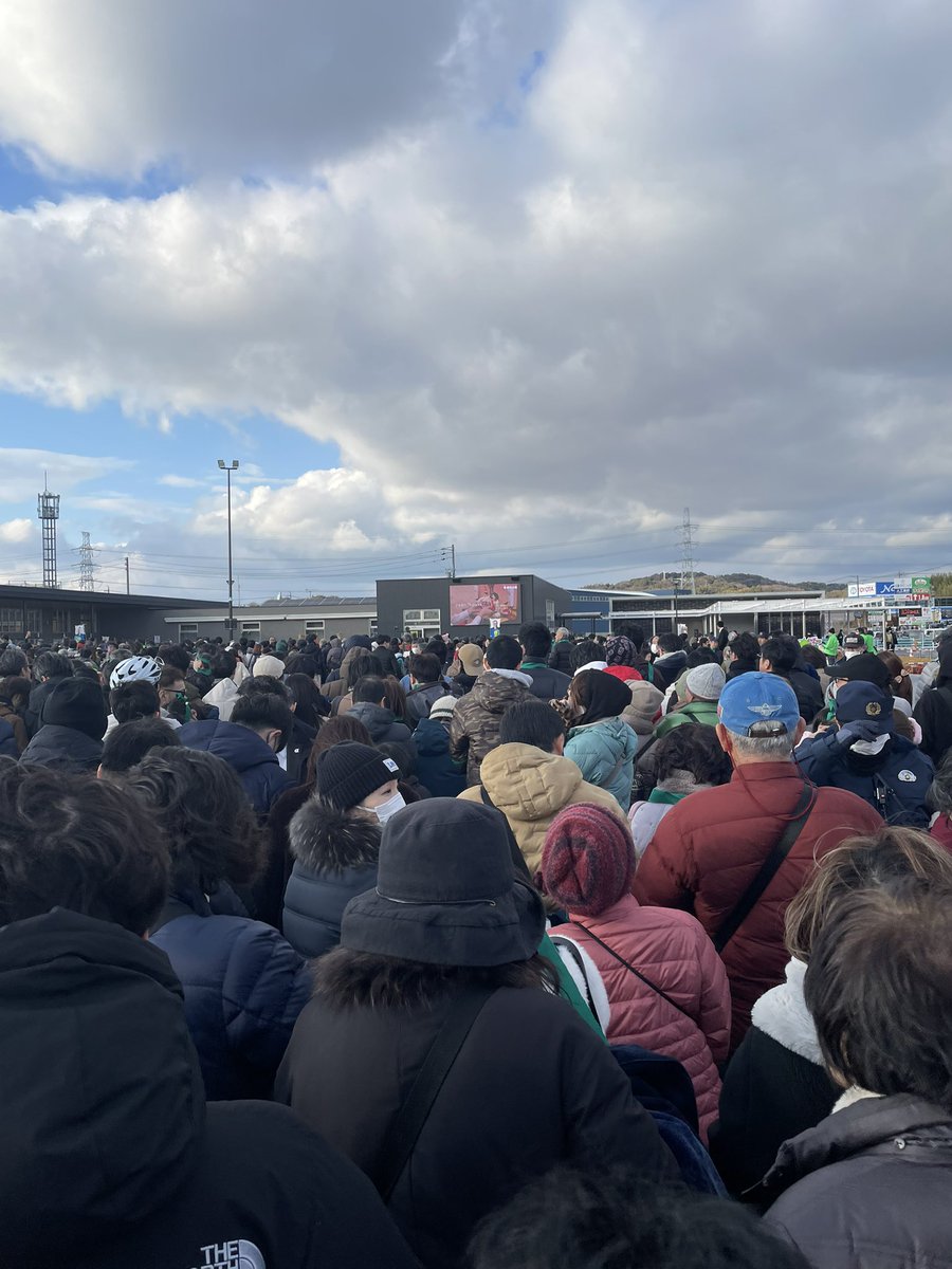 ginmozu's tweet image. スッゴイ、とにかくスッゴイ人集りだった。。。
#愛知7区  #鈴木じゅんじ #高市 #衆院選