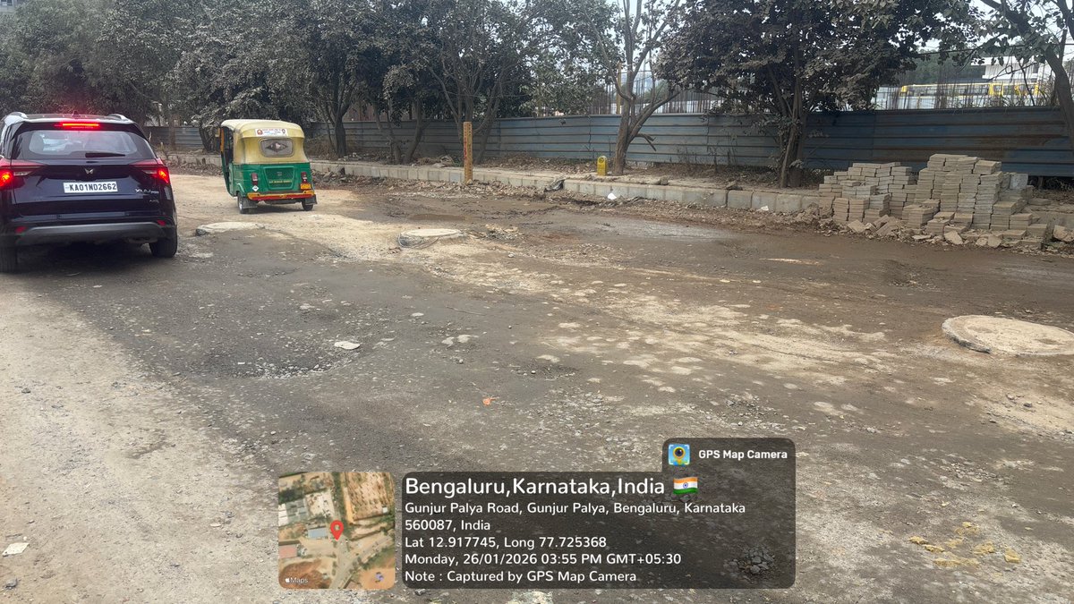 Navdeesii's tweet photo. @GBA_office Please help with Gunjur club road, current condition is pathetic. Have been following up with BBMP &amp; GBA for over a year https://t.co/0mCycjuzEj