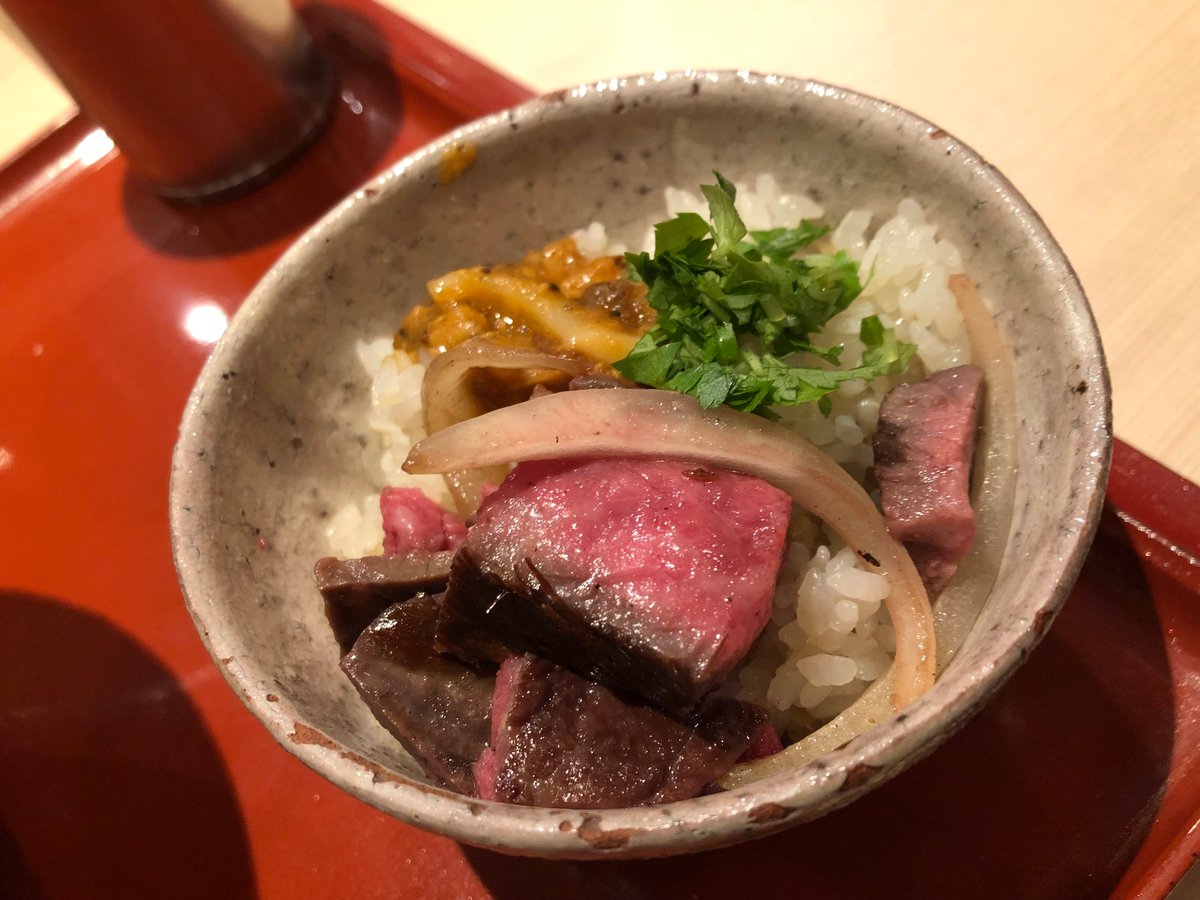 麦と麺助

2025日本一の年末限定
神戸牛そば

サンドウィッチから
メインのラーメン
〆のご飯まで全て最高‼️

 #麦と麺助 #中津 #ラーメン