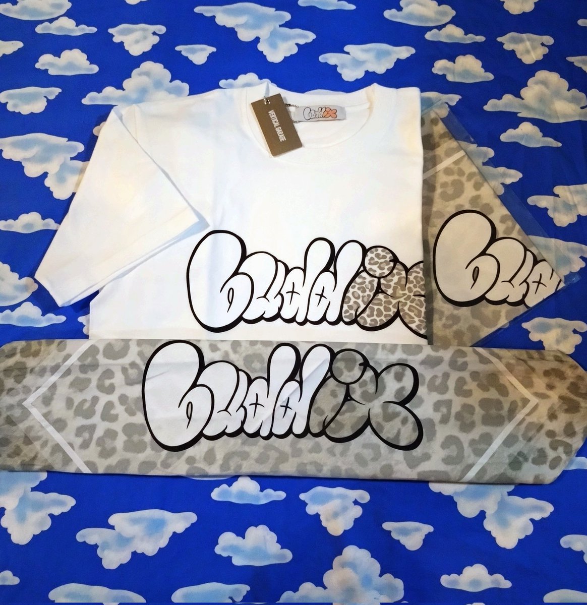 待ってました！ うちにも届きましたww🙌 柄も色も良き🥰 バンダナの