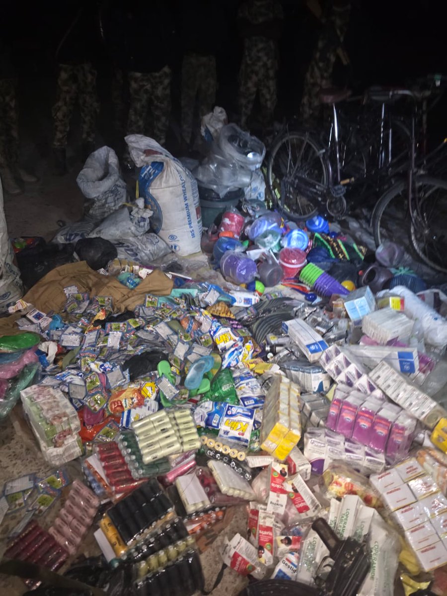 NTANewsNow's tweet photo. TROOPS ELIMINATE TOP SAMBISA COMMANDER, 10 TERRORISTS IN NIGHT OPERATION

Troops of the Joint Task Force (North East), Operation HADIN KAI, have recorded a major operational success with the elimination of a senior Boko Haram/ISWAP commander, Abu Khalid, and 10 other terrorists during a night operation in Borno State.

In a statement signed by the Media Information Officer Headquarters Joint Task Force North East Operation HADIN KAI, Lieutenant Colonel Sani Uba says, Abu Khalid, identified as the second-in-command of Boko Haram in the Sambisa Forest, was neutralised by troops of Sector 1, in collaboration with the Civilian Joint Task Force, during an engagement at the Komala area of Konduga Local Government Area at about 11:00 p.m. 

The operation came barely 24 hours after the elimination of another notorious commander, Julaibib, in the Gujba axis of the Timbuktu Triangle.

Abu Khalid was a key figure in the terrorist hierarchy, responsible for coordinating operations and logistics within the Sambisa axis.

Items recovered during the operation included five AK-47 rifles, magazines, bicycles, assorted logistics and food items, as well as large quantities of medical supplies.
No casualty was recorded among the troops. 

Clearance operations are ongoing across the Sambisa Forest, Mandara Mountains, Timbuktu Triangle and other terrorist hideouts in the North-East.
