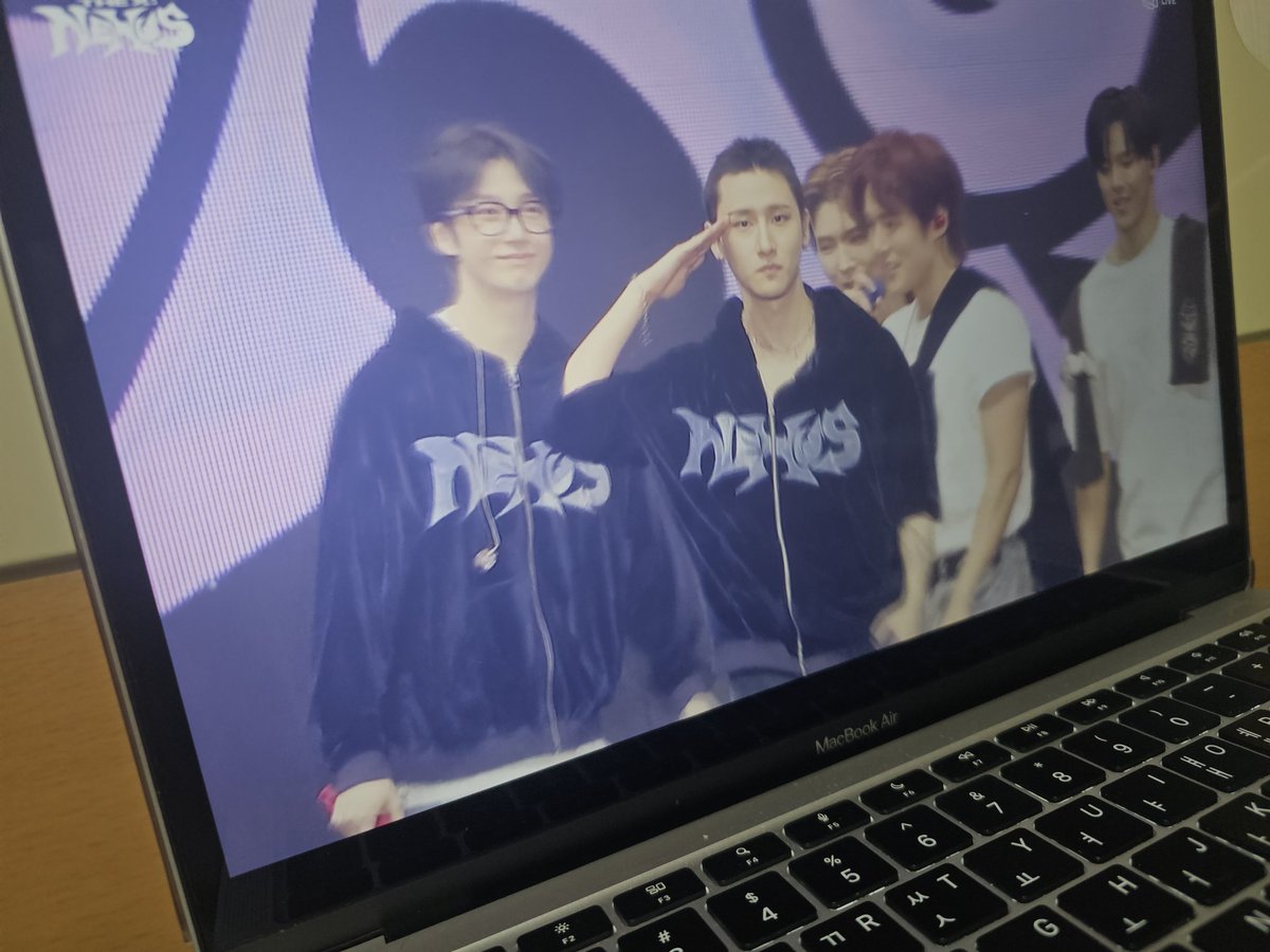 SLOW_디야(채냥) tweet media