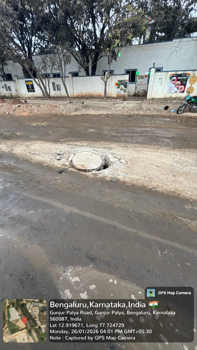 Navdeesii's tweet photo. @GBA_office @GBAChiefComm Please help with Gunjur club road, has been like this for over a year now https://t.co/utgJTYF2W5