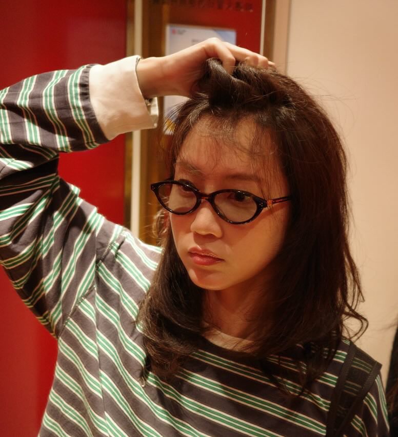 이 사진 진짜…. 소녀들을울리는무언가가잇음. 그니까 단순한 사진 한 장이 절대로 아니라는거죠.