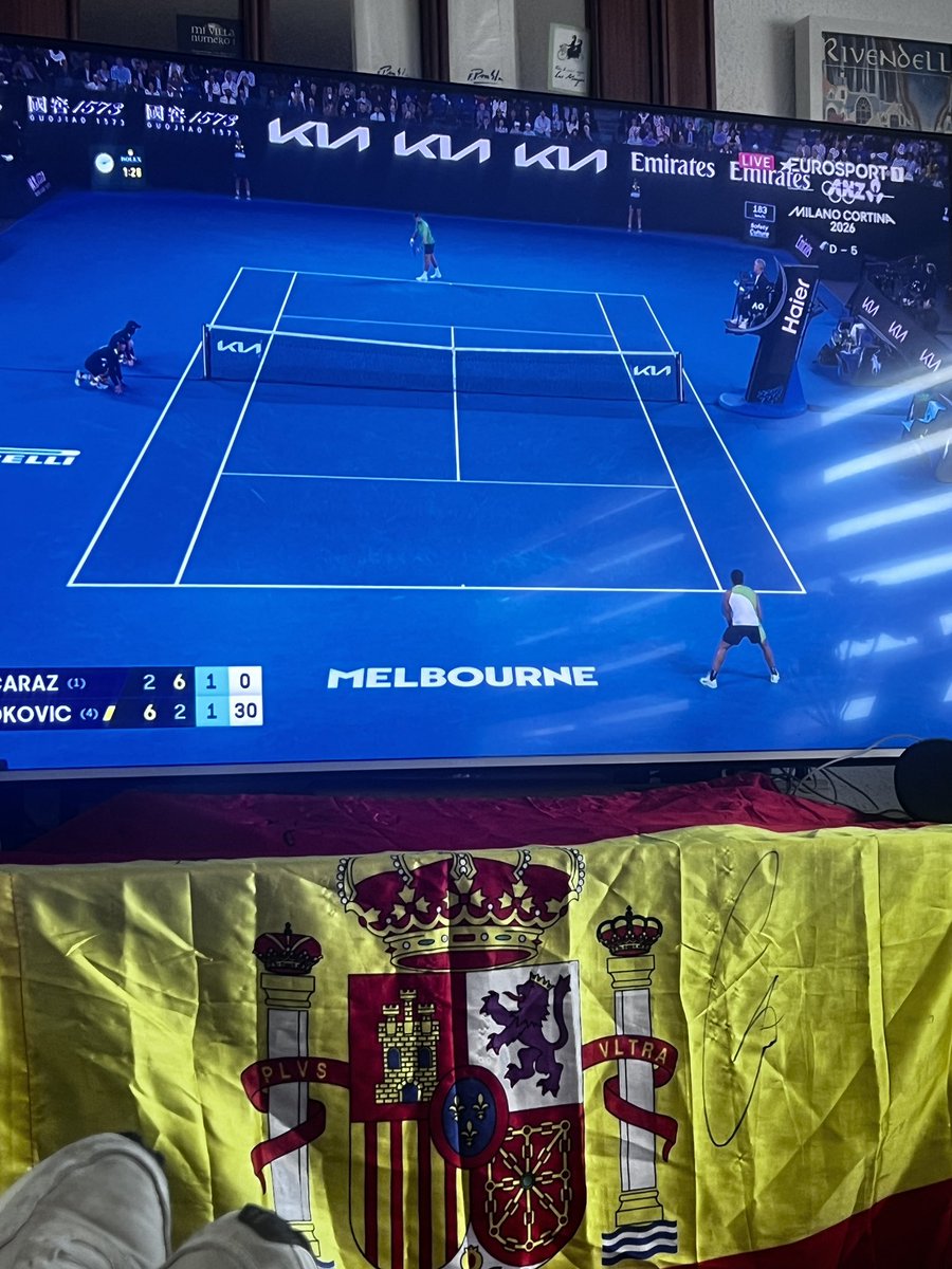 Barbkyria's tweet photo. @kikollan ¿Qué probabilidad había que después de Rafa apareciera alguien como Alcaraz en España? ¿Como la existencia del propio Nadal pudo condicionar la existencia de un jugador como Carlitos? Porque un Sinner en Italia, pues… llevan muchos años de trabajo de escuela base… https://t.co/svfkARCoHk