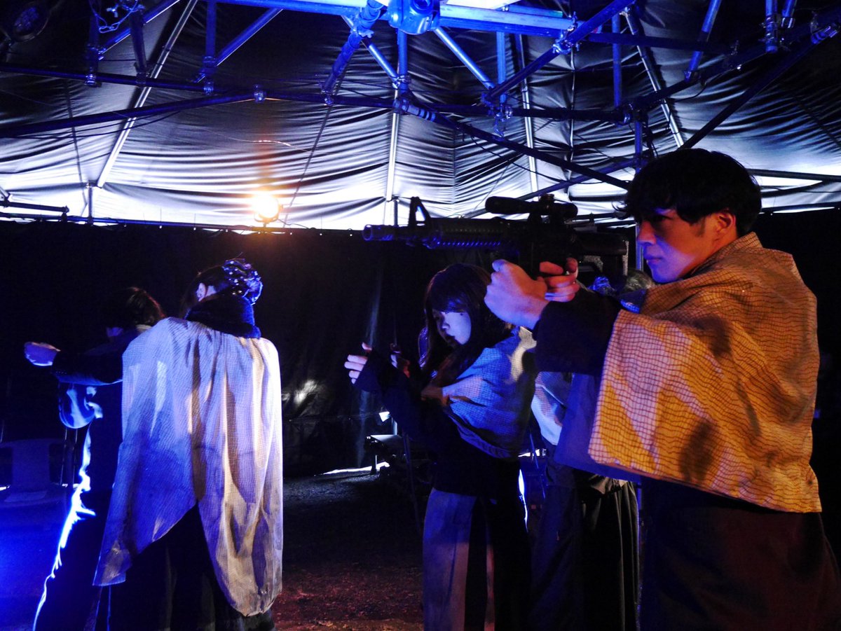 shintaigengorou's tweet photo. #ゲンゴロウのテント演劇 終演
5日間たくさん見て、注目して、応援してくださり本当にありがとうございました！

僕たちはこれで卒業ですが
今後もより大きく、面白く巻き込みながら僕たちらしく全力で演劇を続けていきます。

菅井啓汰 武田朋也
#身体ゲンゴロウ
#東京藝術大学卒業修了作品展 https://t.co/3yj3vFaRzk