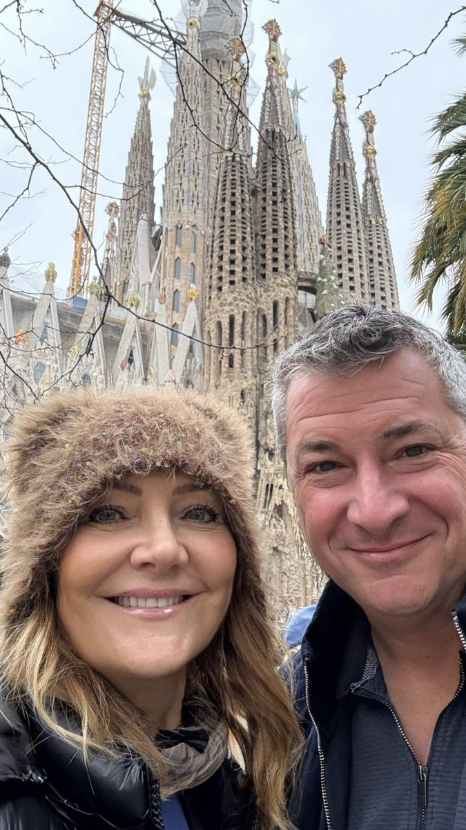 infolesley's tweet photo. At last; face to face with Gaudí and feeling quietly triumphant

#Barcelona #Gaudi #SagradaFamilia #ArtAndTravel #CreativeLife #InspiredByArt https://t.co/x3e39nmjs5