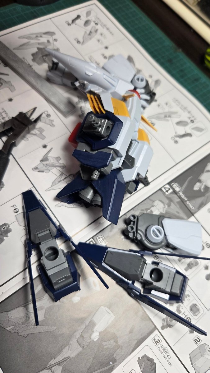 unicorn_rx000's tweet photo. 今日は久々に少しだけ時間作れたから模活できました😆
#ガンプラ
#閃光のハサウェイ
#RX105 https://t.co/zI0zfyF6GN