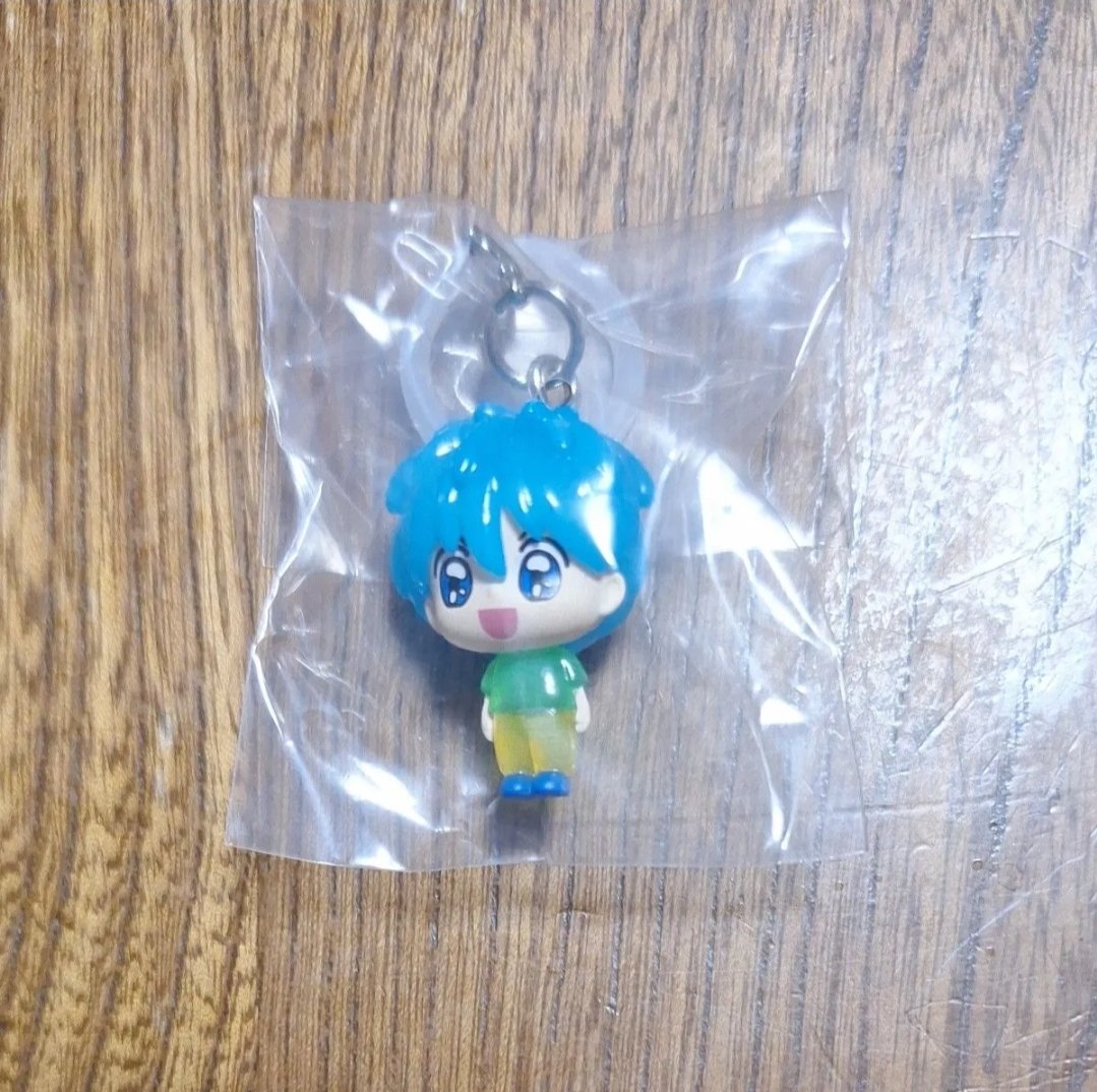 asumm54's tweet photo. 赤ずきんチャチャめじるしアクセサリー交換

譲   リーヤくん
求   同種チャチャ

郵便のみです！ https://t.co/TUhTzveI76