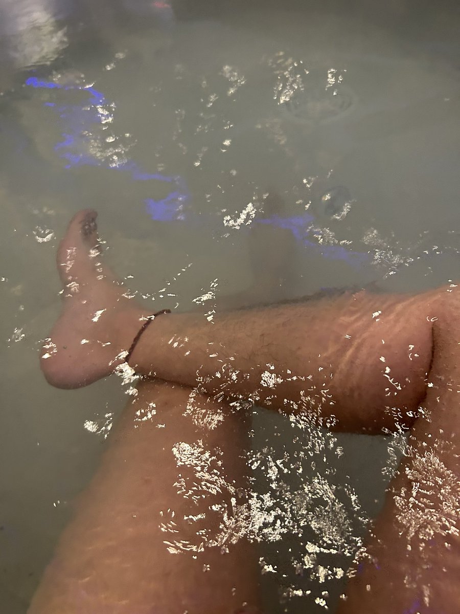 bubu92111's tweet photo. 泡泡熱水流一身汗💦 https://t.co/CNGGK2NJW7