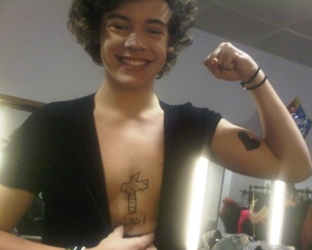 No puedo creer que ese nene tenga 32 AÑOS, LLOROOOO