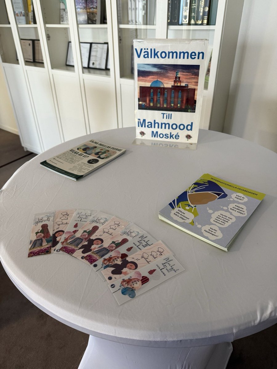 JagArHijabi's tweet photo. Vi är redo för interreligiöst dialog i Mahmood Moskén i Malmö! Alla kvinnor är välkomna! #jagarhijabi https://t.co/NCHKuOBBiL