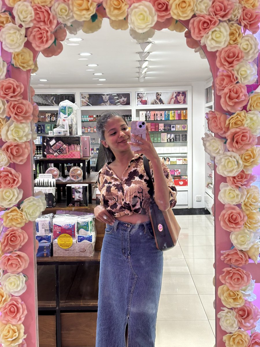 Buddhini Yashodara tweet media