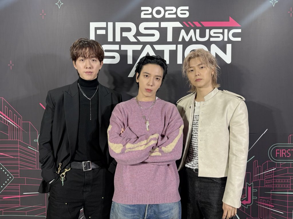 official_CNBLUE's tweet photo. [📸] 2026 FIRST MUSIC STATION

#CNBLUE #씨엔블루 https://t.co/MlcpnMjnWz