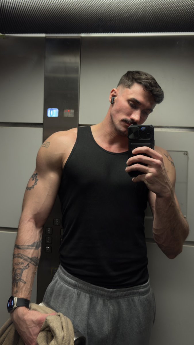 Adrian tweet media