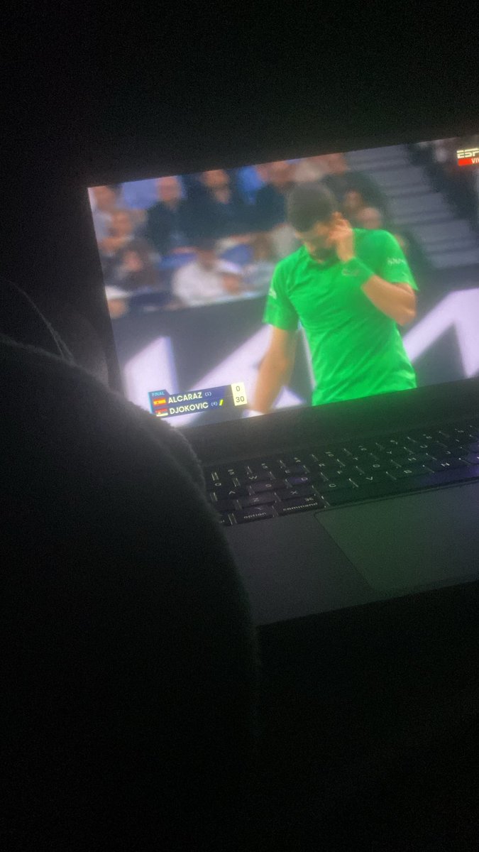 djpowzer's tweet photo. Aguanteeee Noleeee @DjokerNole 🙌🏽💪🏻🐐🎾 https://t.co/EKO2rSKXOj